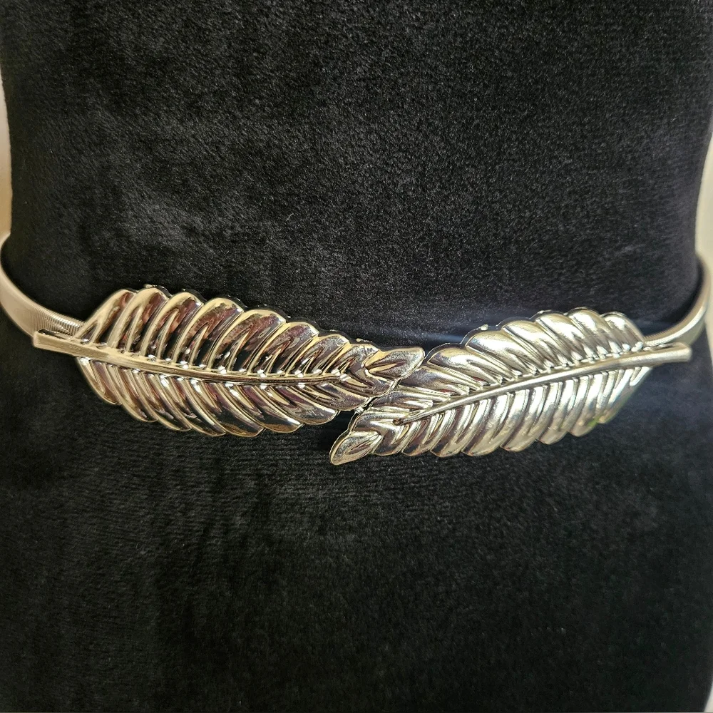 Women's Silvertone Cinch Waist Leaf Belt Size M/L